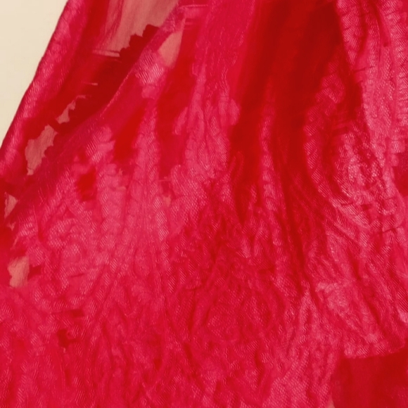 Laam 3 piece Pakistani suit - Picture 3 of 3